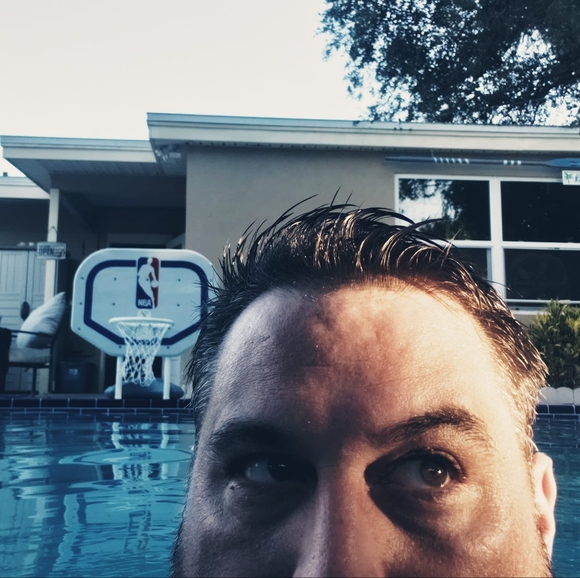 Meet your Posher, Tron - Picture 1 of 1